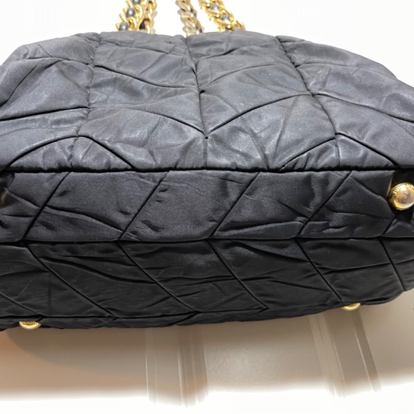 Prada Catena Chevron Chain Large Bag - Picture 11 of 14